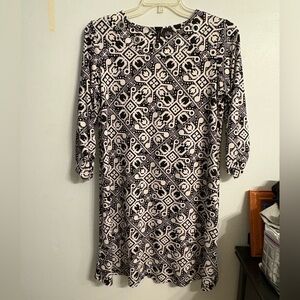 New Directions dress, size M (wears like a L),
Black and white